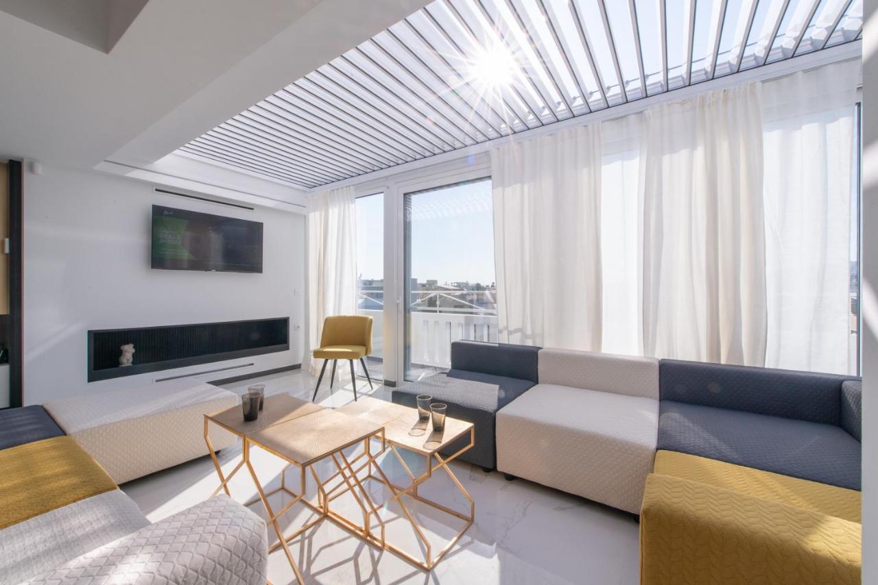 H Experience Spectacular Rooftop Loft Heraklion Exteriör bild