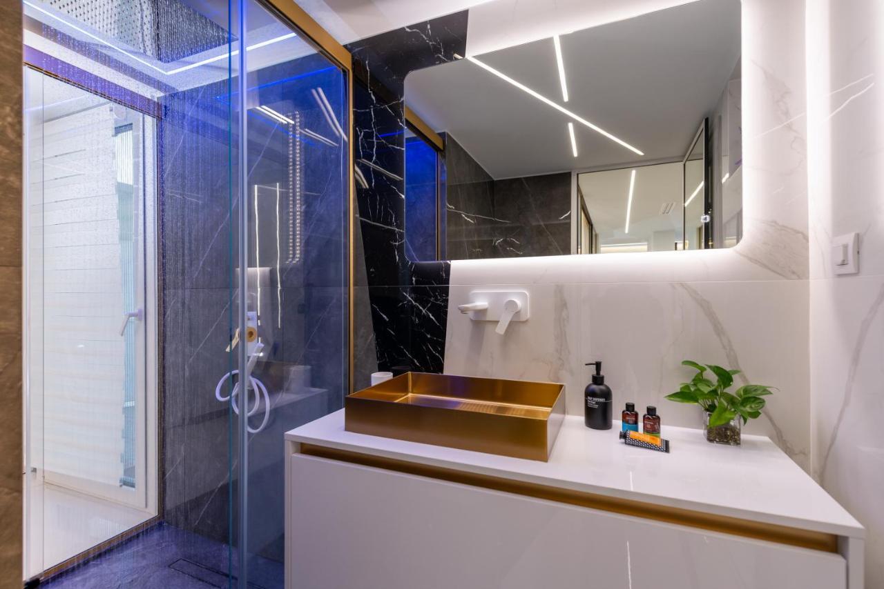 H Experience Spectacular Rooftop Loft Heraklion Exteriör bild